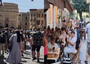 Cagliari letteralmente invasa dai turisti: la Marina e il Poetto affollati da visitatori di tutto il mondo