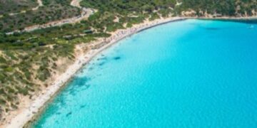 Il litorale quartese è sempre più blu, ancora due bandiere per il Poetto e Mari Pintau