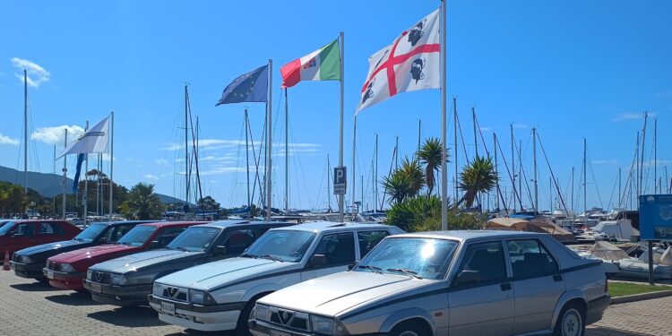 Da tutta la Sardegna a Capitana per i 40 anni dell’Alfa Romeo 75