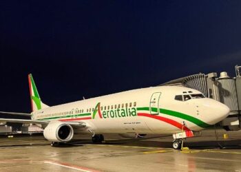 Cagliari, la disperazione di Claudia: “Voli cancellati da Aeroitalia su Roma e nessuna spiegazione dai call center, ecco cosa mi è successo”