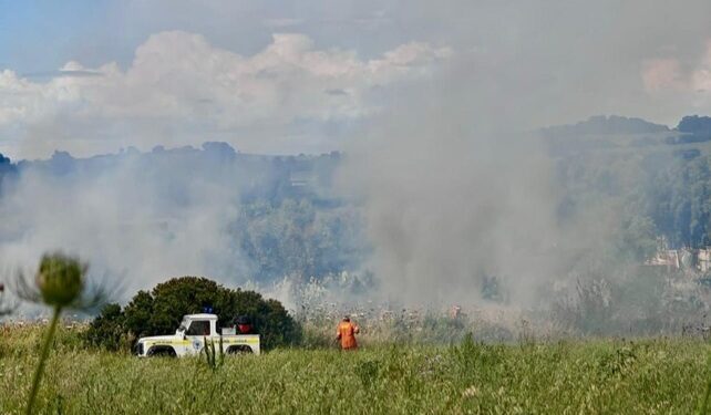 Siliqua, primo incendio di una stagione che si prospetta bollente