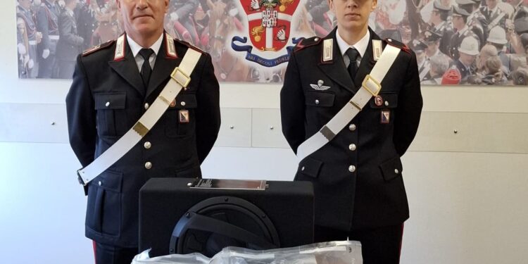 Elmas, nessuna bomba nei locali Gls: la bonifica svela un carico di cocaina