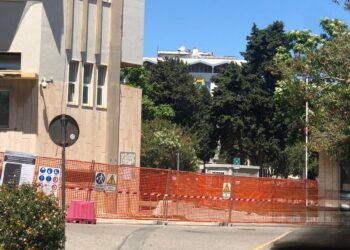 Rabbia all’Oncologico: “Ecco i lavori in corso, ma non sono quelli delle sale operatorie: è l’ennesima beffa”