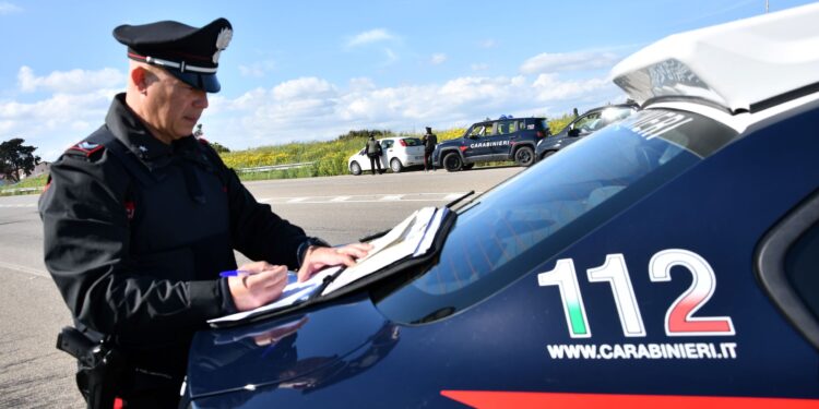 16 migranti soccorsi a Porto Pino: sequestrata l’imbarcazione