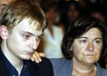 Garlasco, parla la madre di Stasi: “Quello che succede è uno schifo sconvolgente”