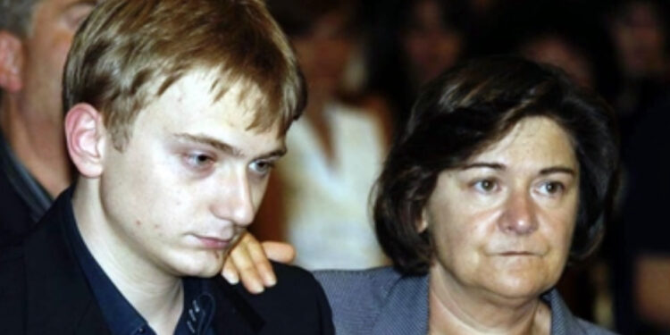 Garlasco, parla la madre di Stasi: “Quello che succede è uno schifo sconvolgente”