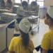 Quartu, studenti chef per un giorno: i piccoli della Beethoven alla scoperta della mensa scolastica