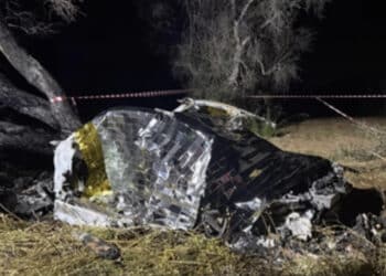 Auto si ribalta e prende fuoco: morti 3 ragazzi