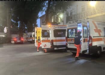 Sanità sarda in crisi, 12 ore di fila di 1500 pazienti per i primi (ed unici) 500 postipaziente a Terralba