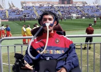 La storia di Tommy: una raccolta fondi per il 34enne affetto da distrofia muscolare