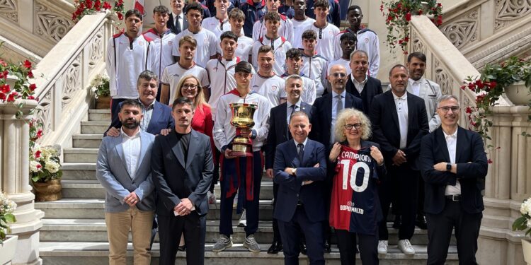 Cagliari, in Municipio la Coppa Italia Primavera conquistata dai giovanissimi