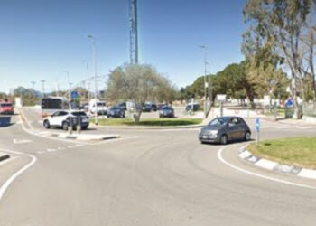 Assemini, un uomo a bordo di un’auto tenta di adescare una ragazzina di 17 anni