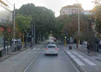 Sardegna, ancora una ragazza importunata da un uomo in pieno centro abitato e “salvata” da una passante