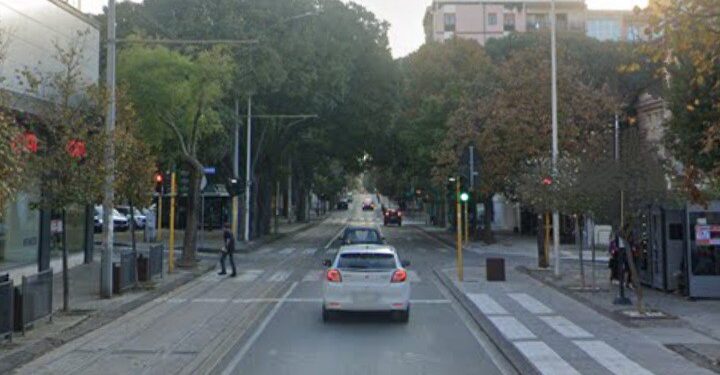 Sardegna, ancora una ragazza importunata da un uomo in pieno centro abitato e “salvata” da una passante