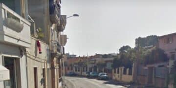 Ladri di fiori in azione a Pirri: “Via Risorgimento self service di piante”