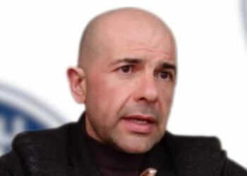 Decadenza di Alessandra Todde, l’affondo in aula: “La presidente dica se ha ricevuto un avviso di garanzia per un’inchiesta penale”