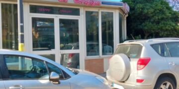 “Ci vediamo alla Carapigna”, magici incontri in gelateria tra aspiranti fighetti e l’assenza dei gaurri
