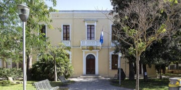 Teulada, salta il referendum per passare al Sulcis: bufera su sindaco e giunta