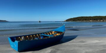 Anche una donna incinta fra i migranti arrivati nel Sulcis: sono 23 in pochi giorni