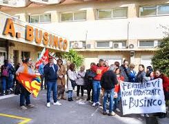 Cagliari, Businco assediato dalla disperazione: “Ridateci Tuveri e una sanità decente, malati di tumore abbandonati”