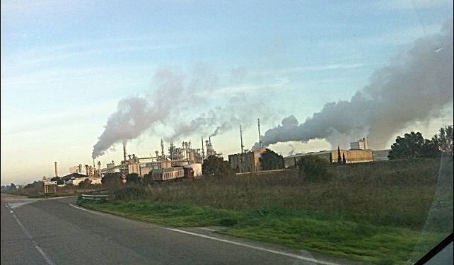 “No a nuovi impianti inquinanti nella piana di Macchiareddu, la Sardegna non è una discarica industriale”