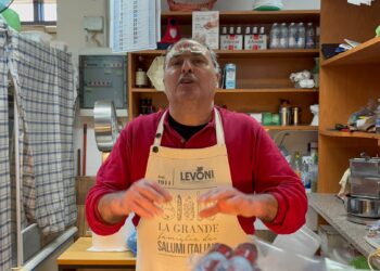 Marco Mantega, il boxista sopravvissuto nel mercato di Sant’Elia che scompare: “Siamo sconfortati” (VIDEO)