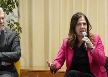 La sanità sfascia ancora il campo largo in Sardegna, il Pd dopo Todde dichiara guerra a Bartolazzi