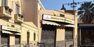 Cagliari, Villanova dice addio al suo bar di quartiere? Il “Matthew’s” abbassa le saracinesche