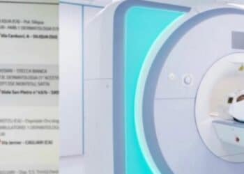 Sanità pubblica al collasso a Cagliari: “Sto male da mesi, ma non posso permettermi le visite private”