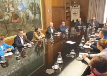 Maggioranza in conclave a Villa Devoto: alta tensione decadenza Todde e assestamento bilancio