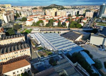 Cagliari, più ombra e meno caldo al mercato di piazza Nazzari