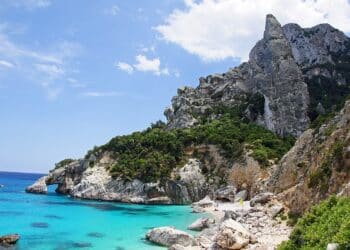 Le spiagge della Sardegna stravincono anche sui social: sono le più amate su Instagram e TikTok