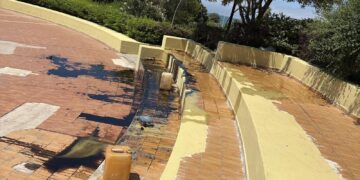 Atto vandalico a Sant’Elia, ignoti gettano olio nelle gradinate dell’anfiteatro