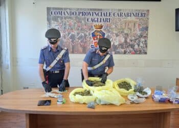 Cagliari, arrestato un operaio con oltre due chili di marijuana