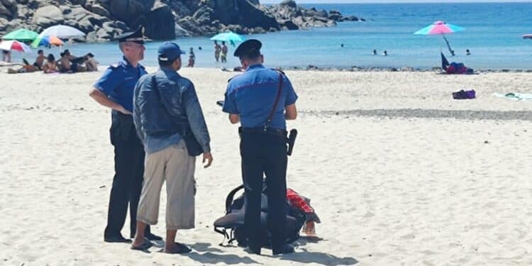 Carabinieri in campo per l’estate: scatta il piano sicurezza sulle spiagge del Sud Sardegna