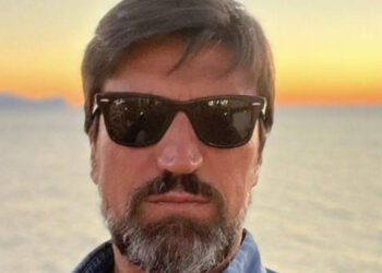 Malore mentre gioca con le figlie in acqua: Giangiacomo Giorgi muore a 51 anni