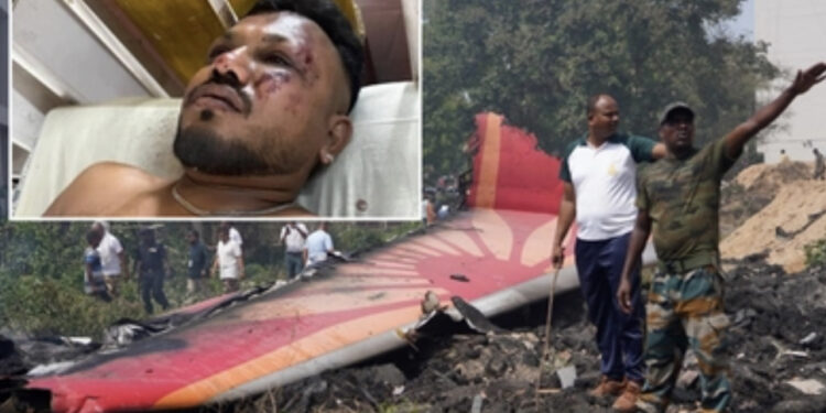 Aereo precipitato in India, il miracolo di Vishwash Kumar Ramesh, unico sopravvissuto