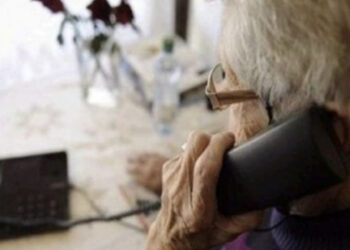 Allarme truffe online, Codici Cagliari: “Clonano voce e video per ingannare i più fragili”