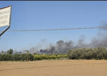 Decimomannu, incendio doloso nella periferia del paese