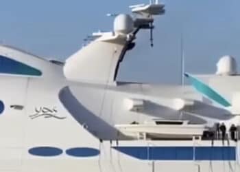 Cagliari, al porto lo yacht milionario dello sceicco Abdullah bin Zayed Al Nahyan