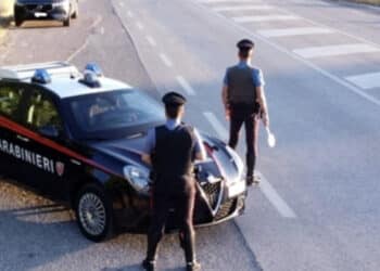 Trova i ladri in casa, ne uccide uno e nasconde il corpo: indagato un imprenditore