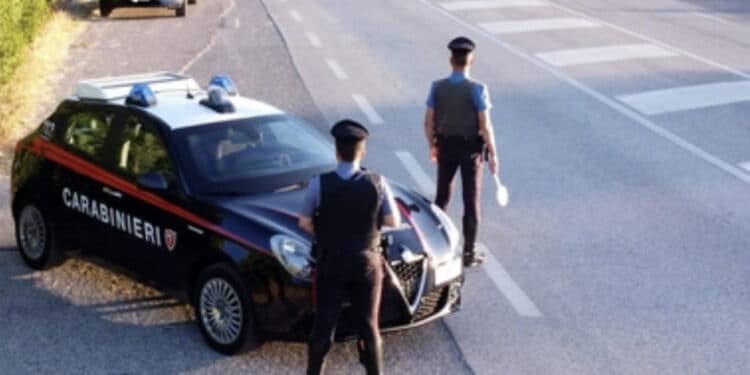 Trova i ladri in casa, ne uccide uno e nasconde il corpo: indagato un imprenditore