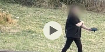 Sardara, si aggira per il paese per controllare le case: “Occhio ai furti”