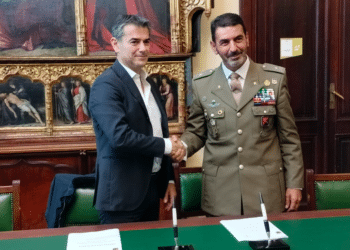 Cagliari, firmati due Protocolli tra Comune ed Esercito per l’inclusione sociale a sostegno di minori e disabili