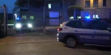 Auto a noleggio per rapine e incendi nel Nuorese, due arrestati e due indagati