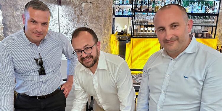 Coldiretti e Confcommercio, nasce un patto per la ristorazione: il debutto è con la birra bionda sarda