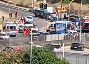 Quartu, terribile incidente al bivio di Pitz’e Serra: diversi feriti estratti dalle lamiere (VIDEO)