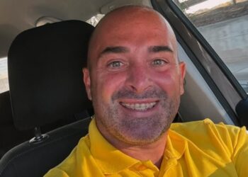 Addio all’ agente immobiliare Roberto Cabras, drammatico volo sugli scogli di Castiadas dopo lo straziante post su Fb