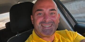 Addio all’ agente immobiliare Roberto Cabras, drammatico volo sugli scogli di Castiadas dopo lo straziante post su Fb