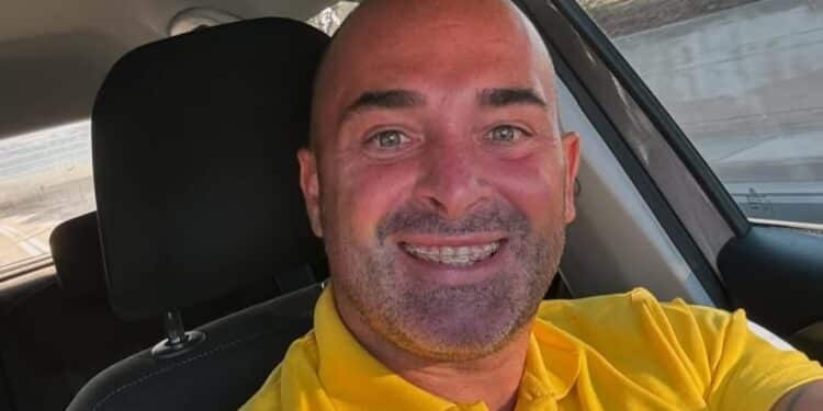 Addio all’ agente immobiliare Roberto Cabras, drammatico volo sugli scogli di Castiadas dopo lo straziante post su Fb